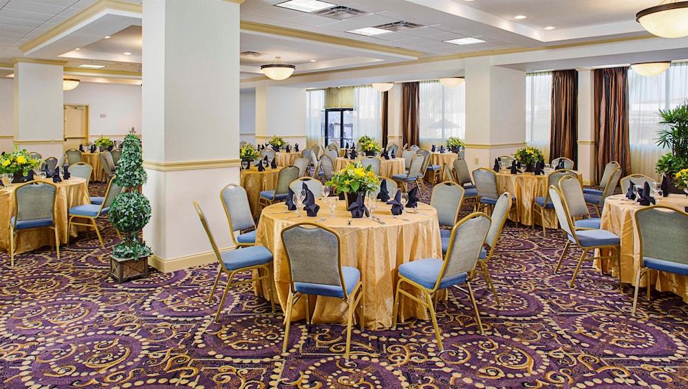 Doubletree By Hilton New Orleans Airport Kenner Exterior foto