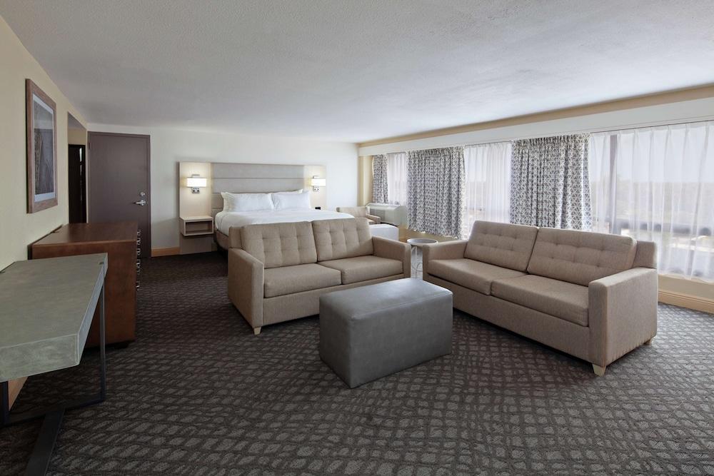 Doubletree By Hilton New Orleans Airport Kenner Exterior foto