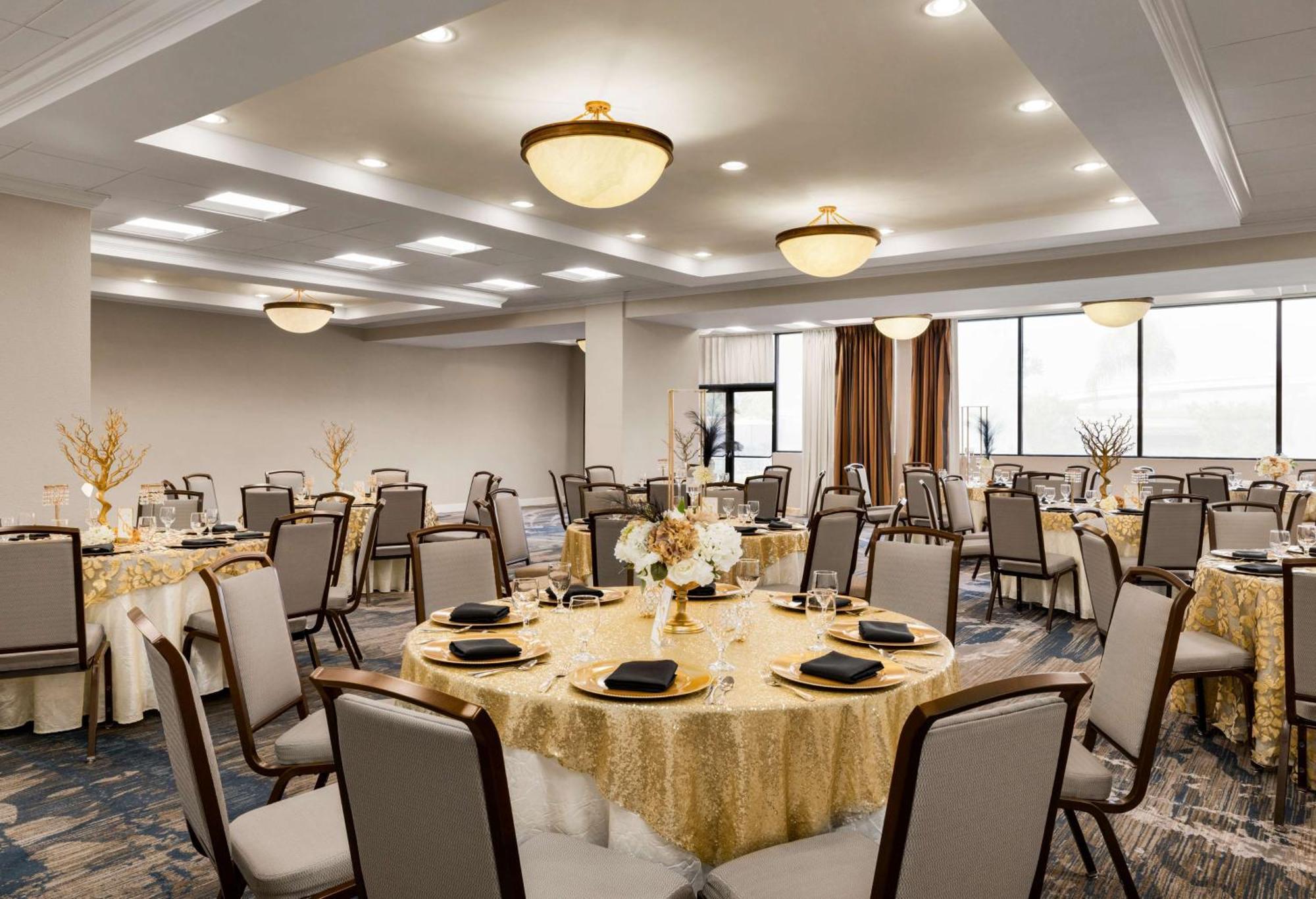 Doubletree By Hilton New Orleans Airport Kenner Exterior foto
